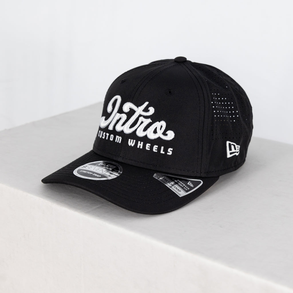 Black New Era® 9SEVENTY® Perforated Snapback Cap
